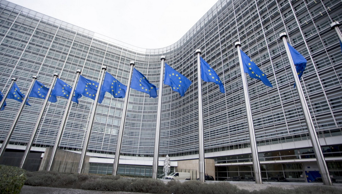 Брюссель принял очередной пакет санкций против России