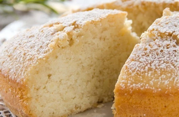 Быстрый апельсиновый пирог без молока и яиц