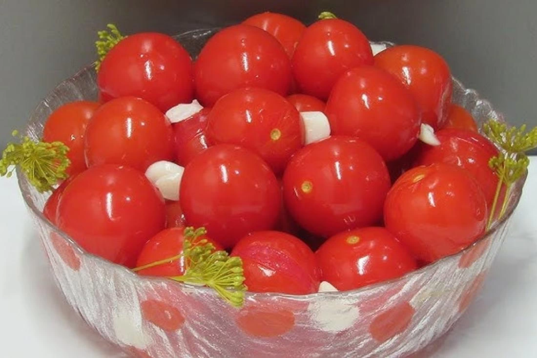 Эти помидоры съедят первыми: даже рассол выпьют до капли!