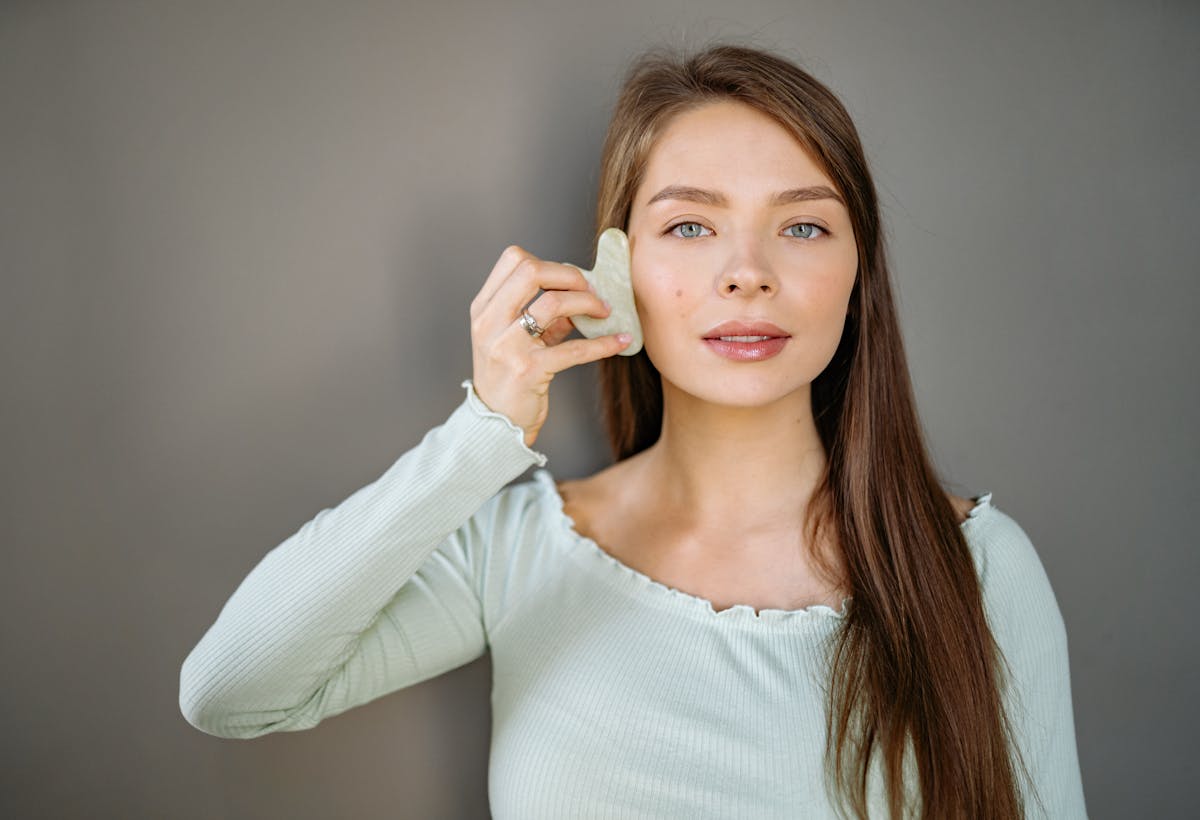 Как отбелить пигментные пятна на лице в домашних условиях
