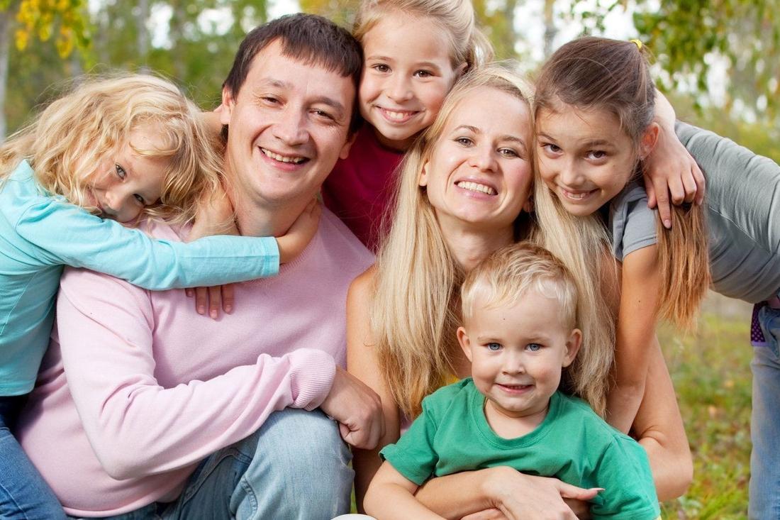 Кто из многодетных матерей может выйти на пенсию раньше