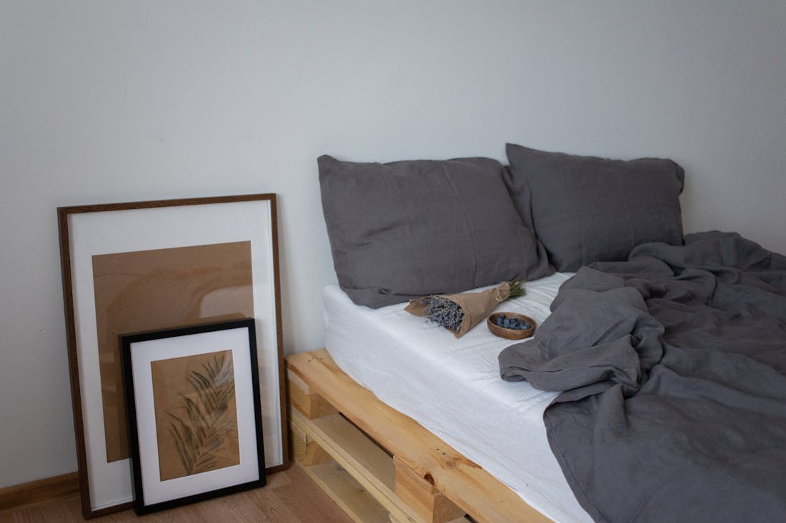 Немедленно избавьтесь от этого постельного белья: оно привлекает клопов как магнитом