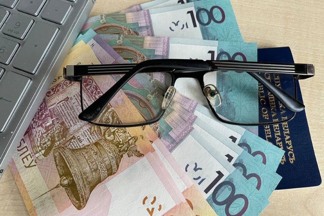 Размеры всех пенсионных выплат – доплаты, надбавки, повышения, действующие с 1 сентября до 31 октября