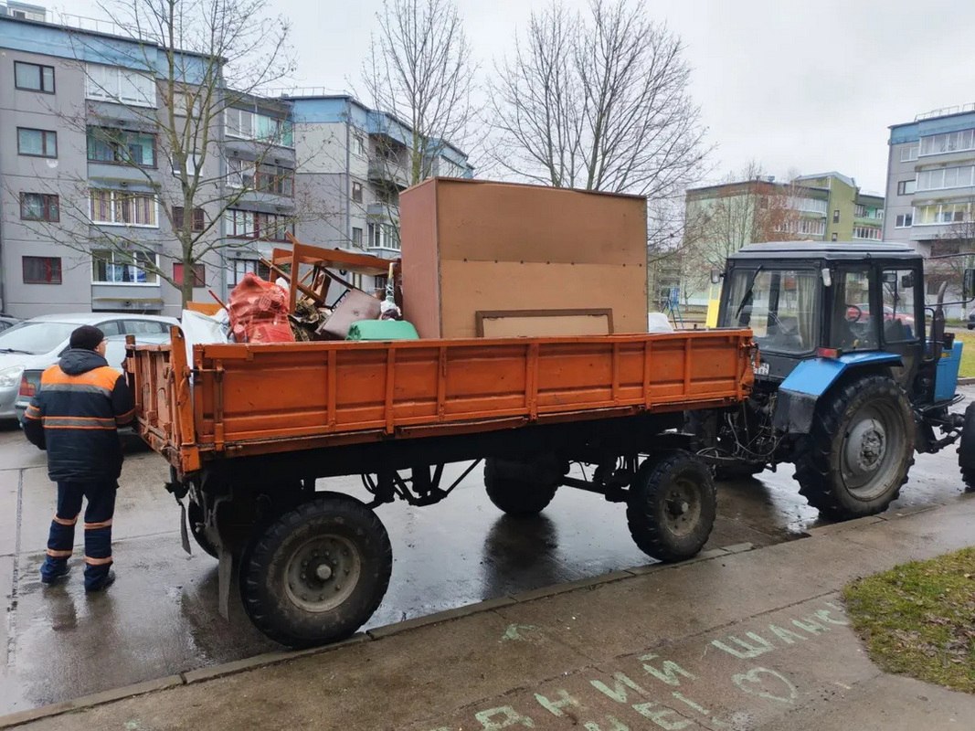 Слонимчанина выселили из арендной квартиры в городе и переселили в сельскую местность