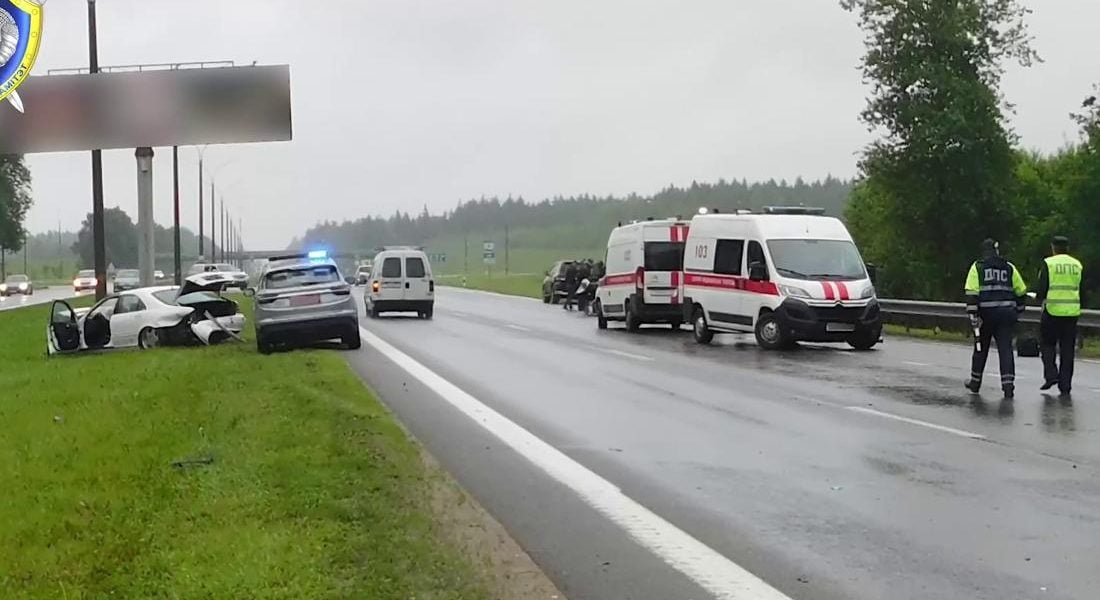 «Снял номера, выпил и разогнался до 182 км/ч». Генпрокуратура направила в суд дело о гибели семьи из России