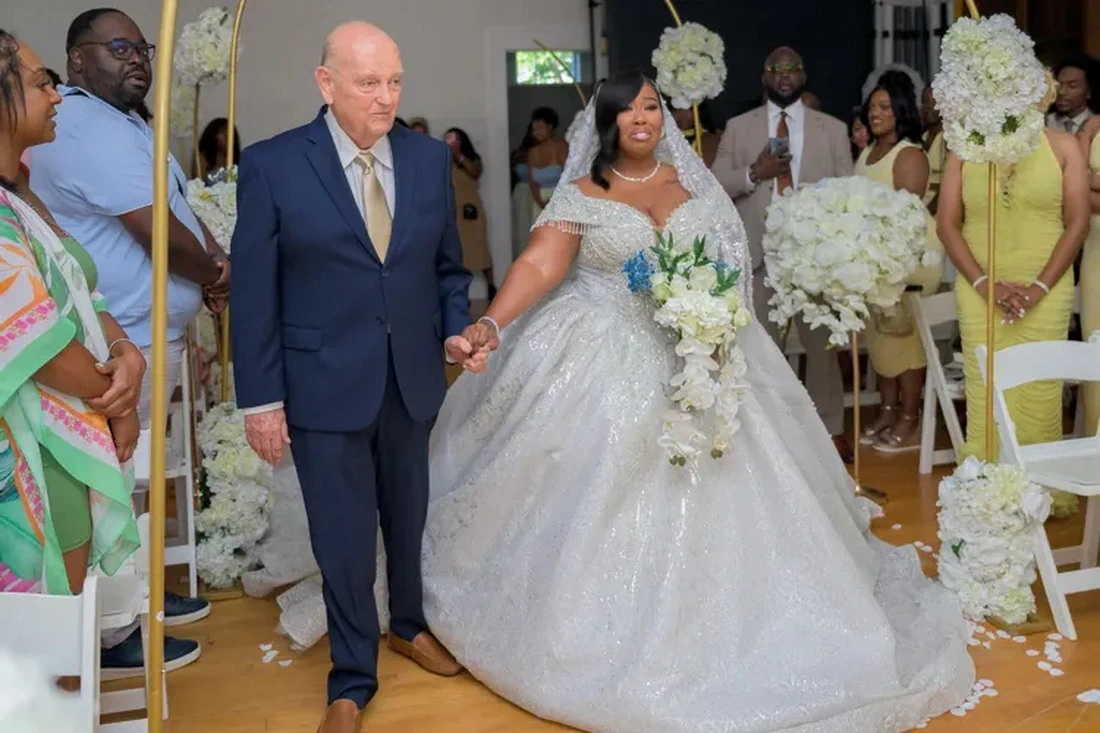 Свадьба мечты: хозяин квартиры подарил невесте то, чего у неё никогда не было