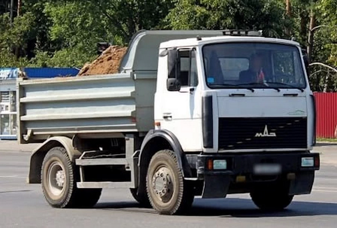 В Гродненском районе гость угнал грузовик у хозяина