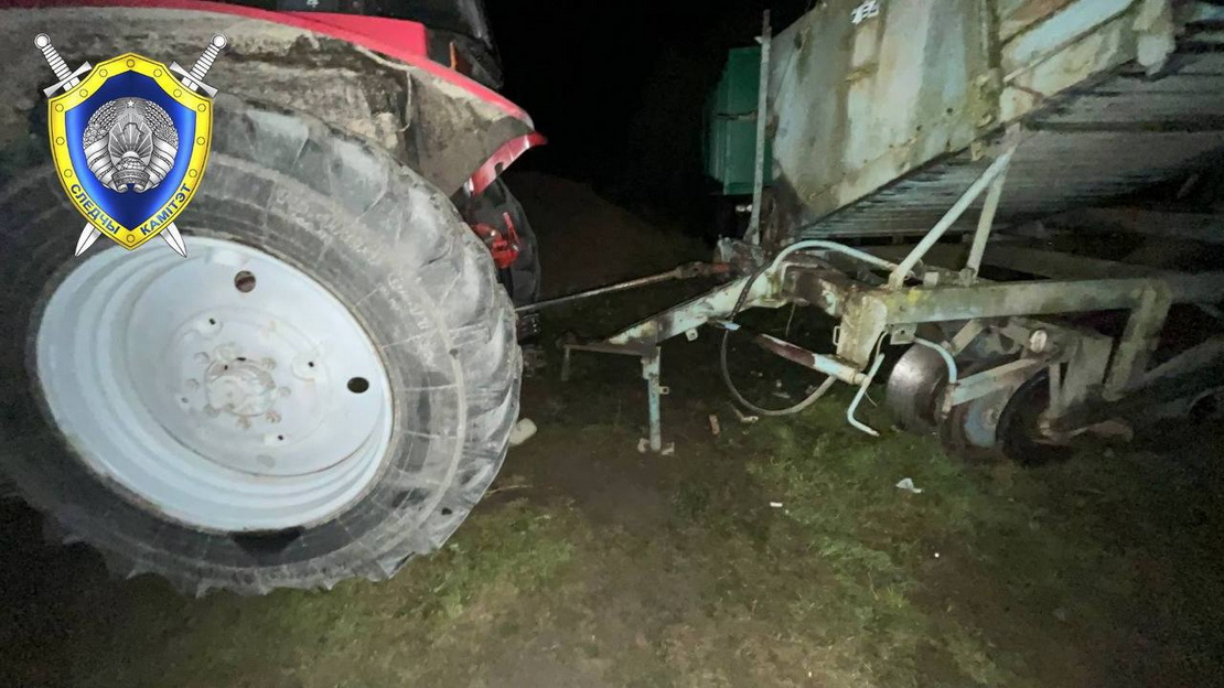 В Ивьевском районе тракторист погиб, ремонтируя комбайн