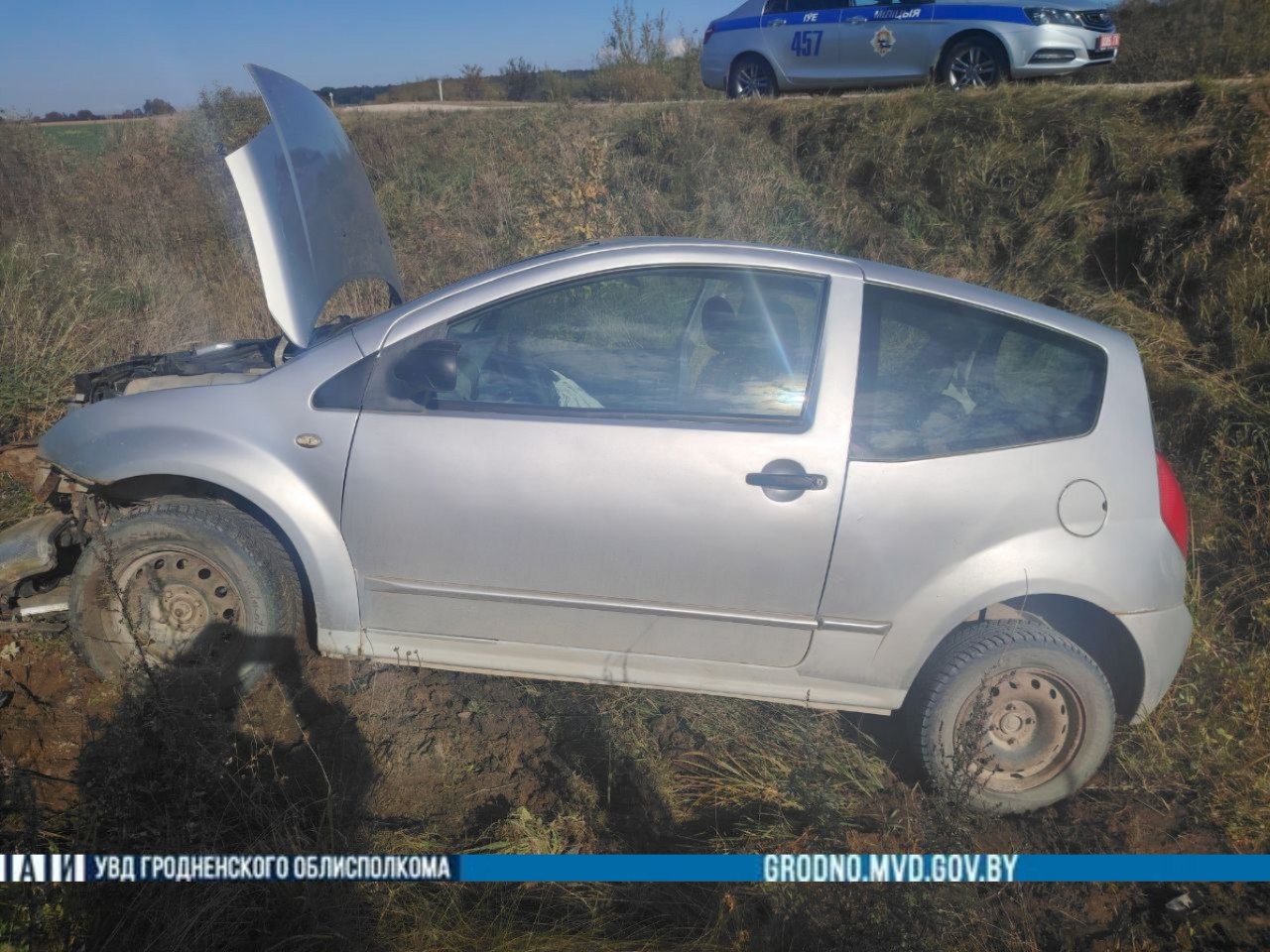 В Ивьевском районе водитель не справилась с управлением и перевернулась на авто