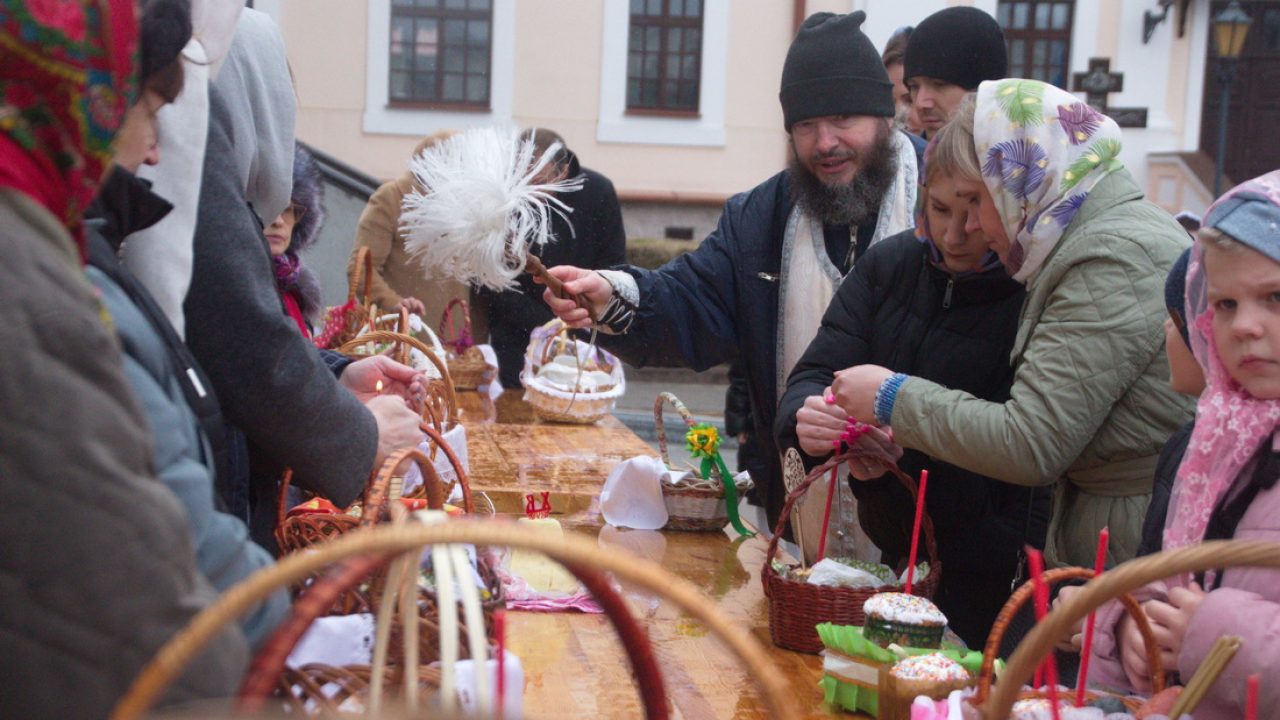 Когда и где будут освящать пасхальные куличи в Слониме и Жировичах — Газета  Слонімская